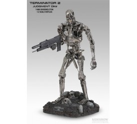 Terminator 2 T-800 Endoskeleton 1:2 Replica 